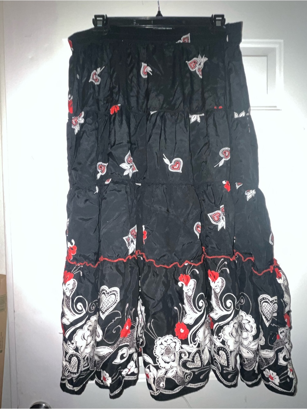 White Stag Black Maxi Skirt with Red & White Embroidered Floral Trim - Picture 2 of 9